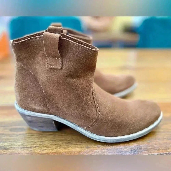 Made in Italy - Unlace | Western Suede Ankle Boot | Women’s 6 - Picture 3 of 4